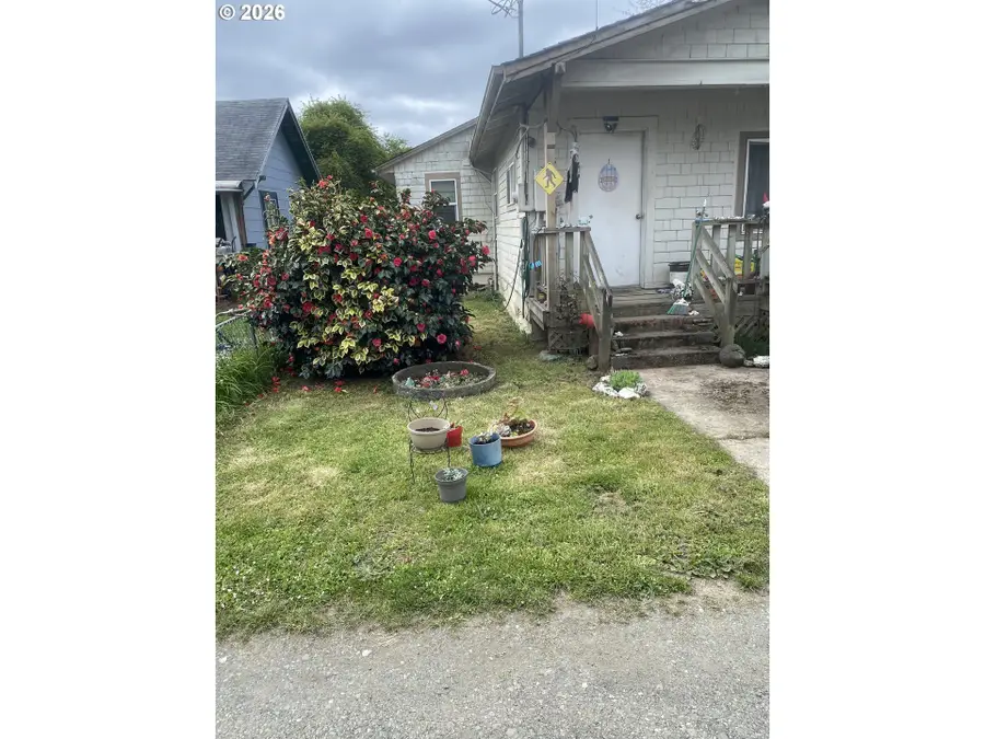 93840 High Ln, Coos Bay, OR 97420 - #2