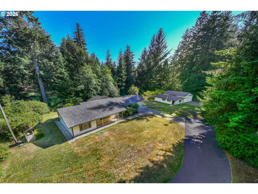 84226 Clear Lake Rd, Florence, OR 97439 - #2