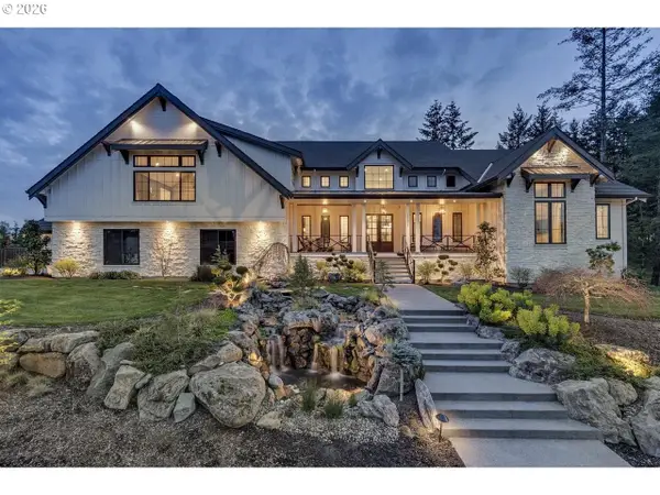 10627 SE Paxton Ln, HappyValley, OR 97086