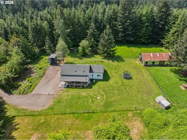 21621 S Upper Highland Rd, Beavercreek, OR 97004