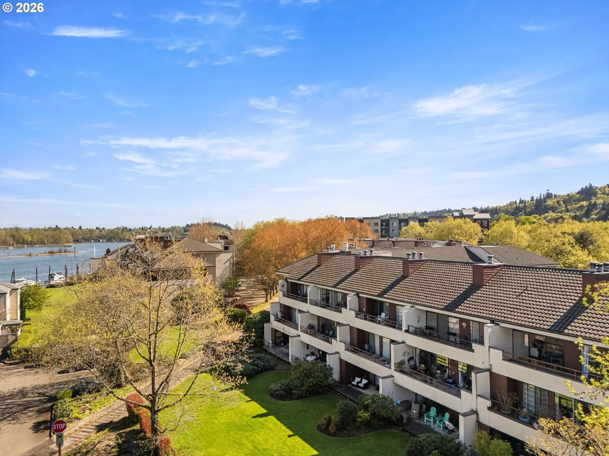 5150 S Landing Dr #311-B2, Portland, OR 97239 - #1