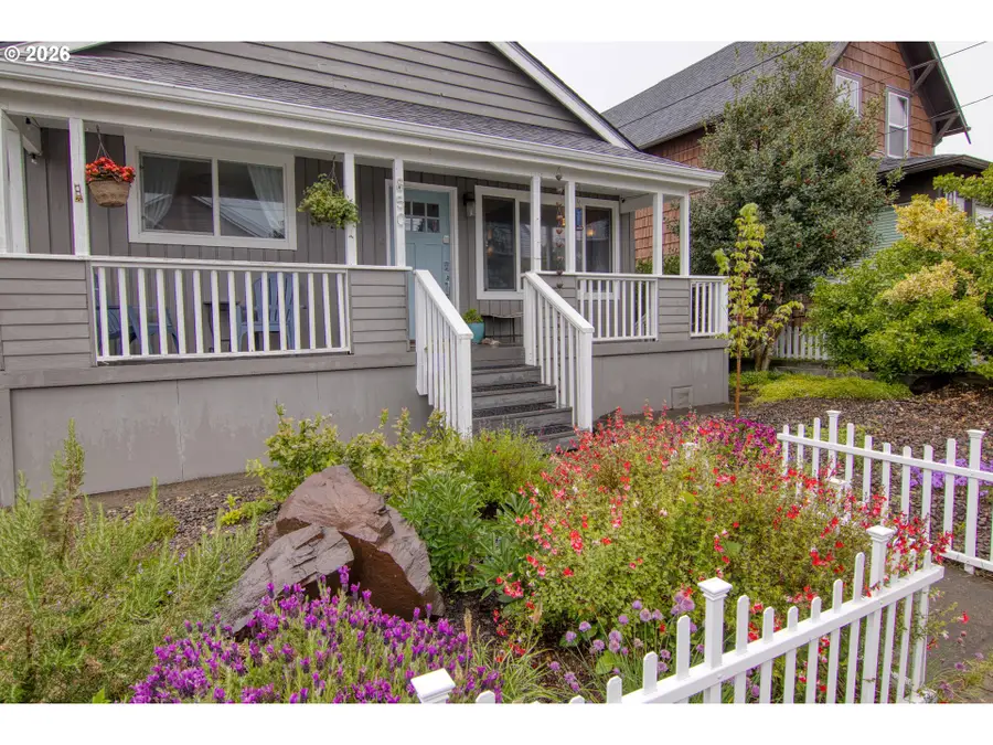 850 1st Ave, Seaside, OR 97138 - #3