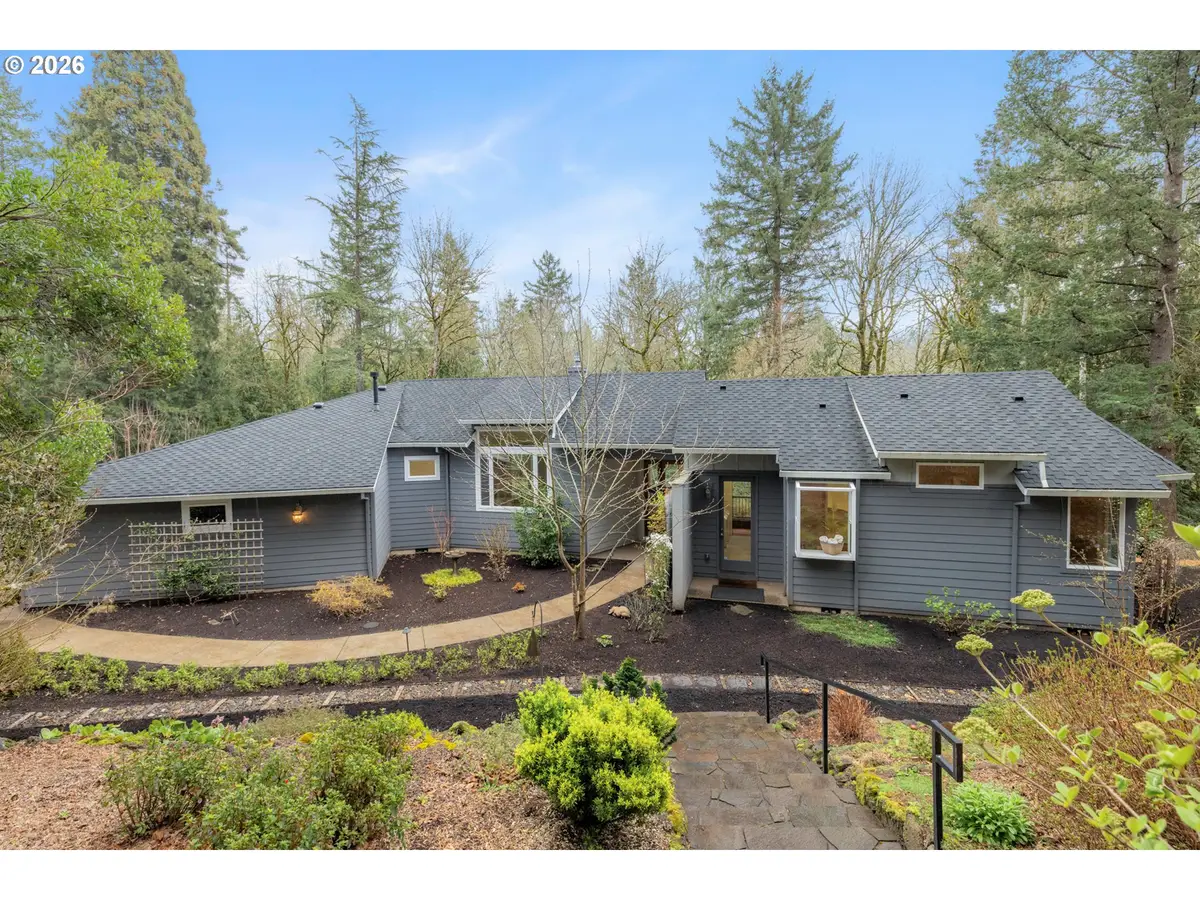 6100 SW Thomas St, Portland, OR 97221 - #1