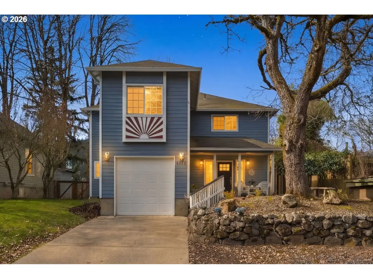 8910 N Edison St N, Portland, OR 97203 - #1