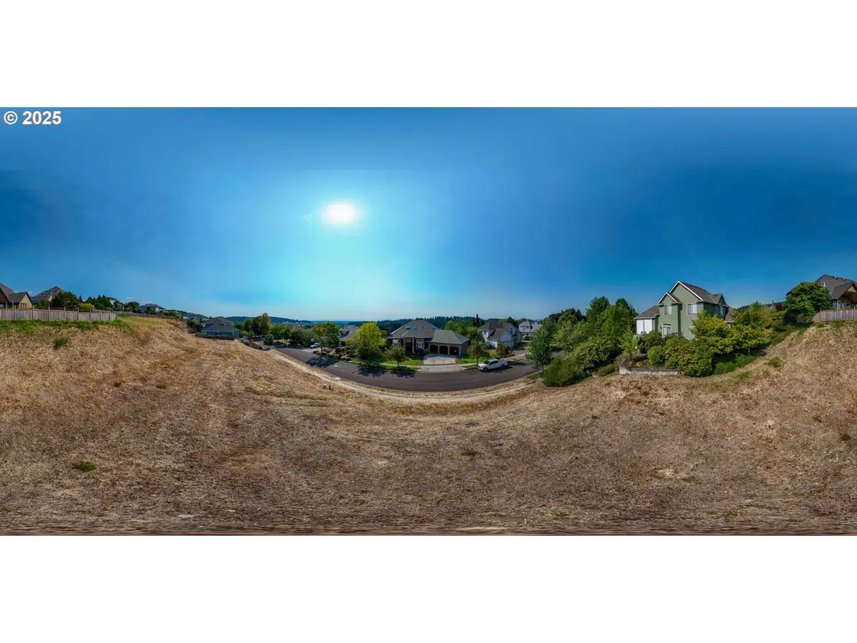 4253 NW Boxwood Dr, Corvallis, OR 97330 - Image #1