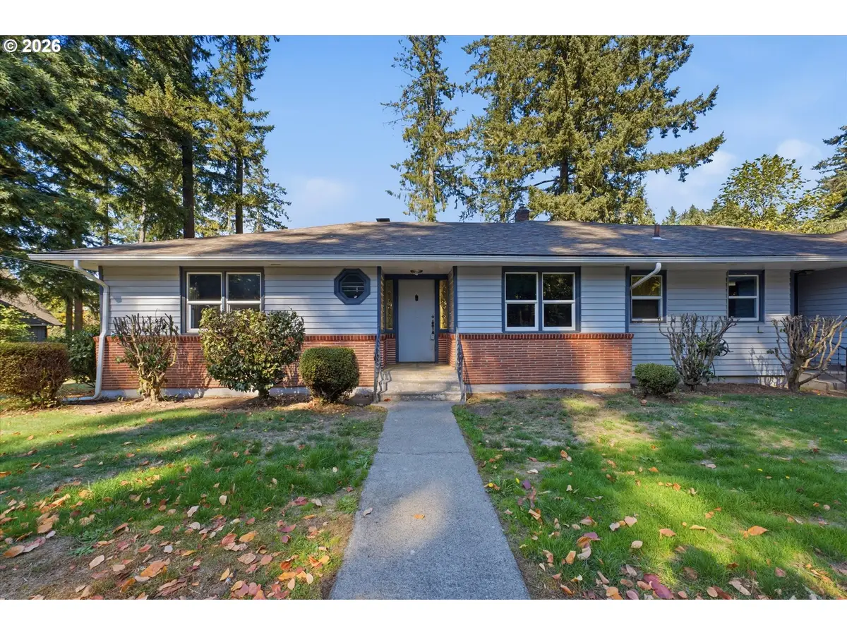 245 SW Linn Pl, Mill City, OR 97360 - #1