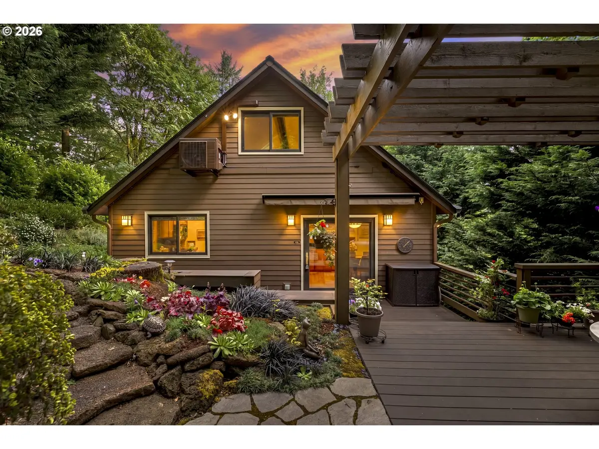 3919 SW Hillside Dr, Portland, OR 97221 - #1