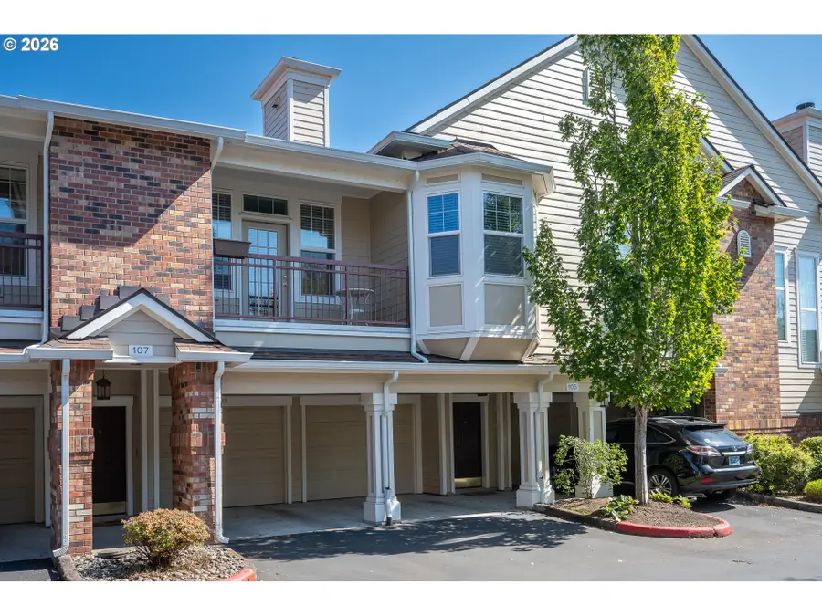 1220 NE Horizon Loop #106, Hillsboro, OR 97124 - #2