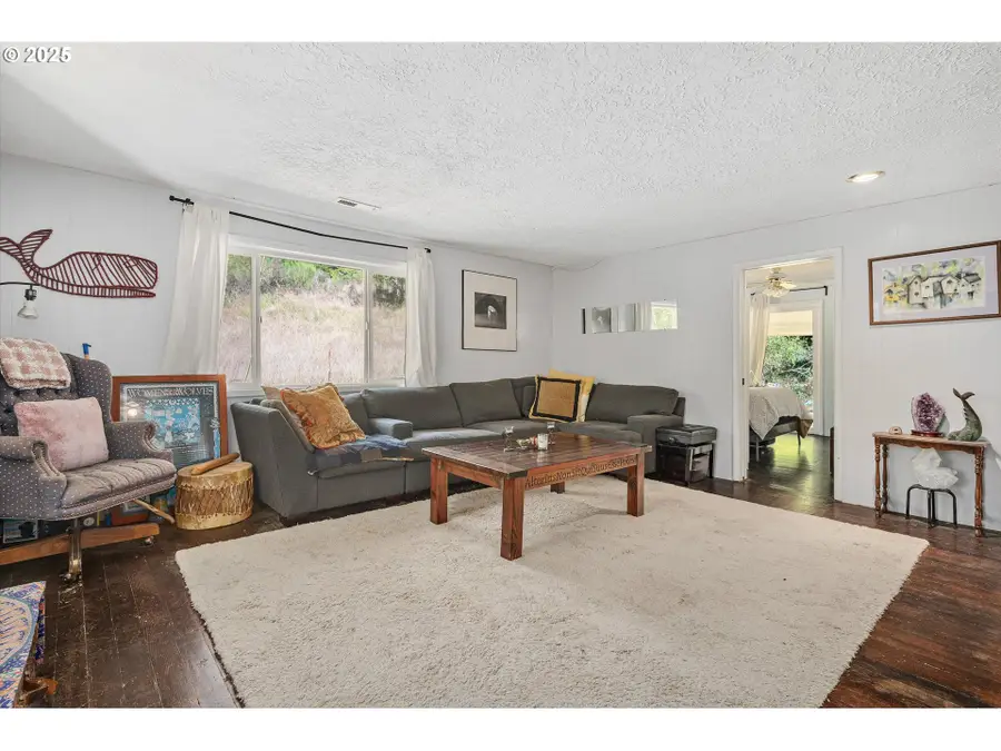 64086 Nehalem Hwy, Vernonia, OR 97064 - #2