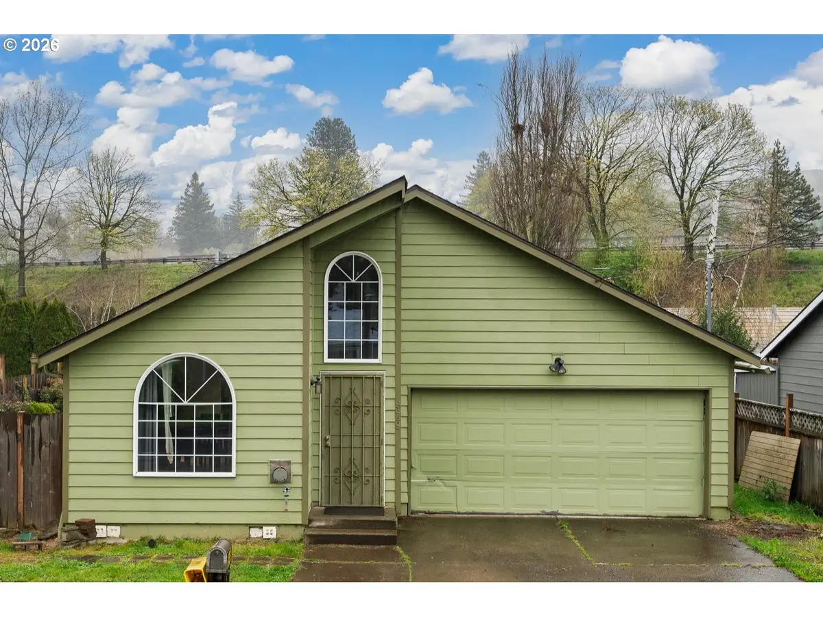 8448 SE 89th Ave, Portland, OR 97266 - #1