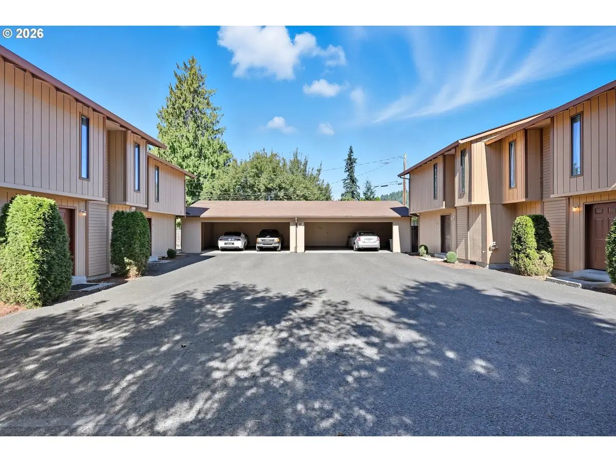 742 9th St, Washougal, WA 98671 - #1