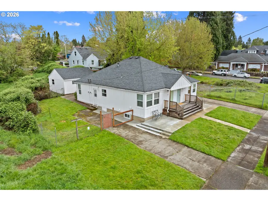 510 E 16th St, Vancouver, WA 98663 - #2