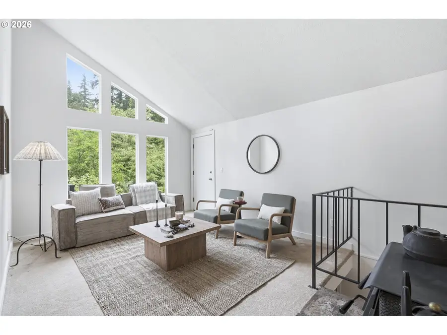 5403 SW Vacuna St, Portland, OR 97219 - #3