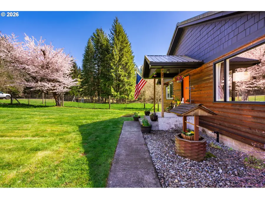 15052 Lewis River Rd, Ariel, WA 98603 - #3