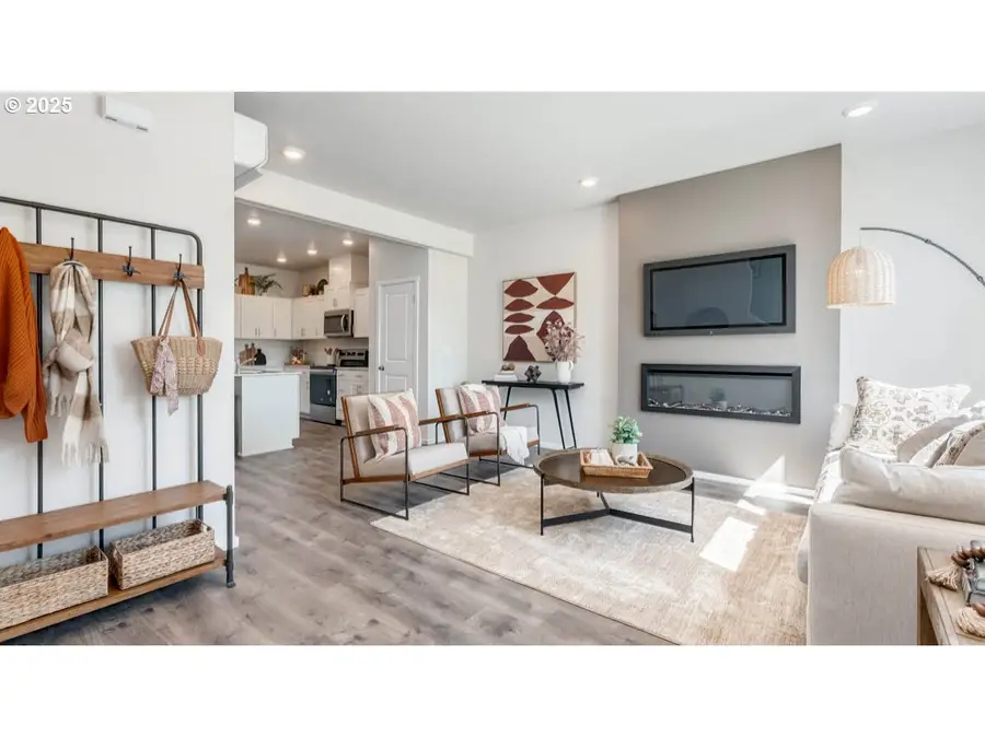 3563 SW Thomas Ave, Gresham, OR 97080 - Image #3