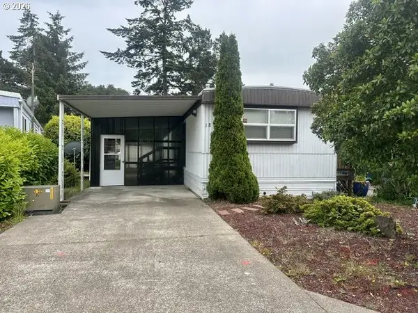 3760 Highway 101 #18, Florence, OR 97439