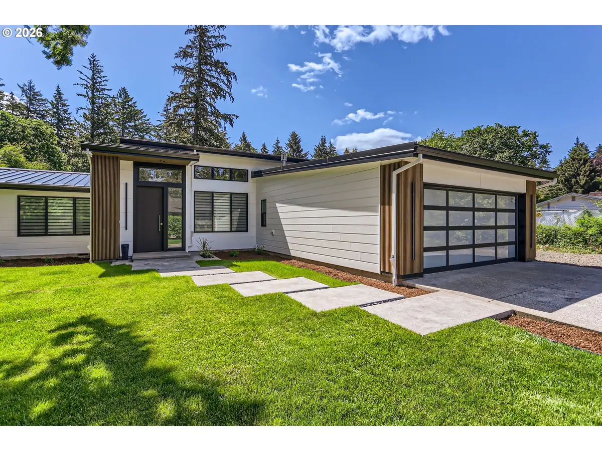 6090 Carman Dr, Northwest Clackamas, OR 97035 - #1