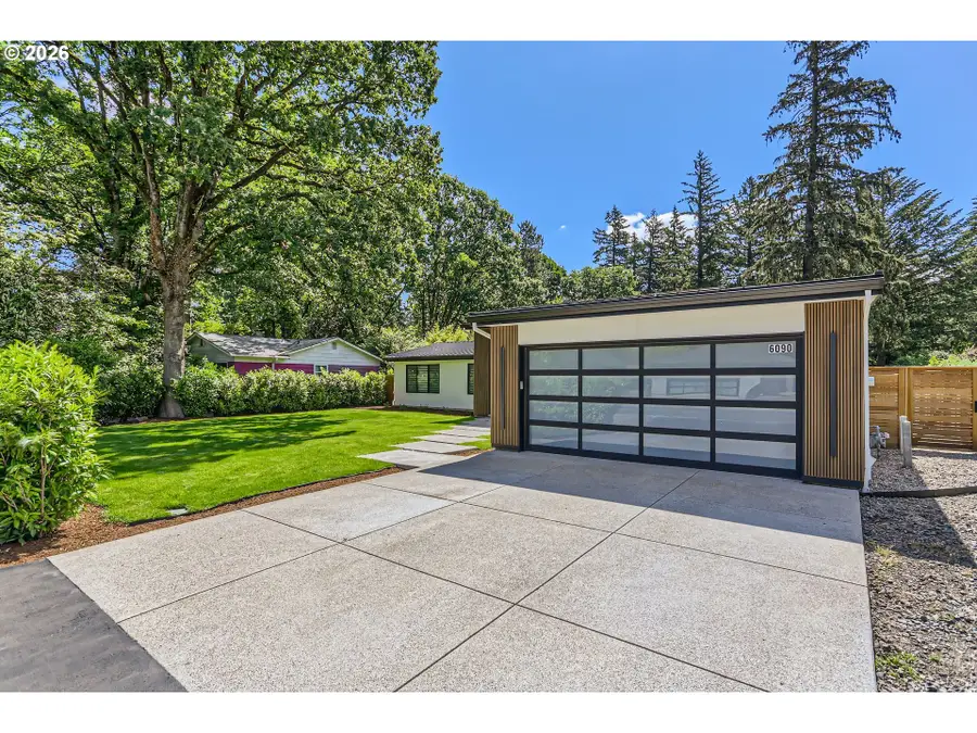 6090 Carman Dr, Northwest Clackamas, OR 97035 - #3