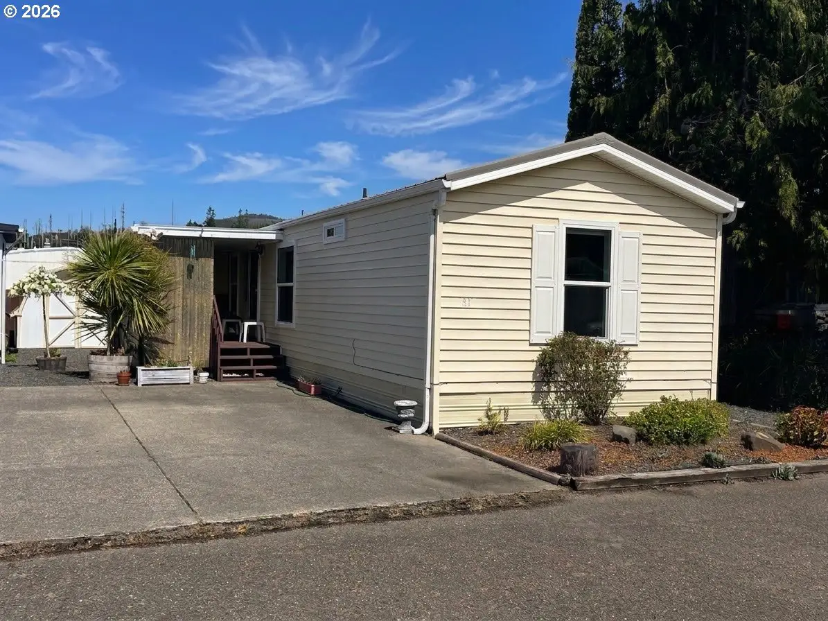 1000 N 8th St, Reedsport, OR 97467 - #1