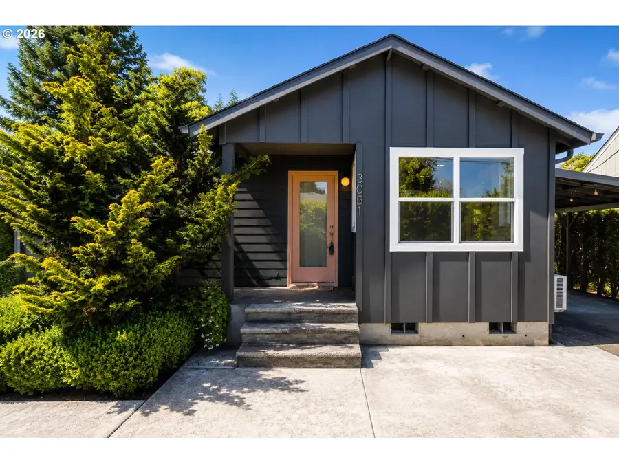 3051 Oak St, Longview, WA 98632 - #2