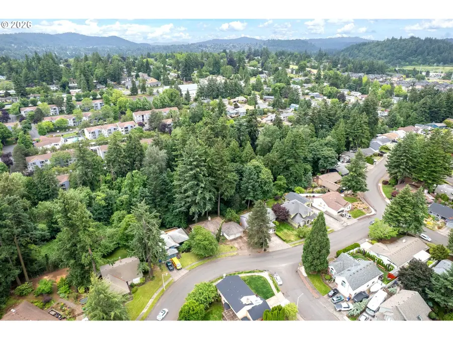 1494 NW 15th St, Gresham, OR 97030 - #2