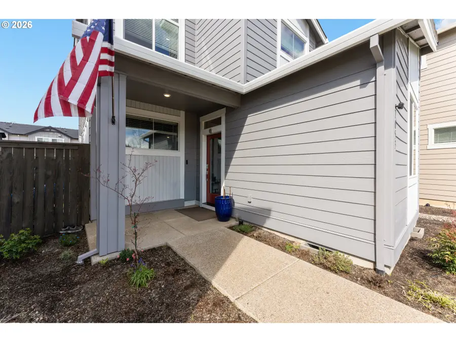 7053 SE Benedict St, Hillsboro, OR 97123 - #3