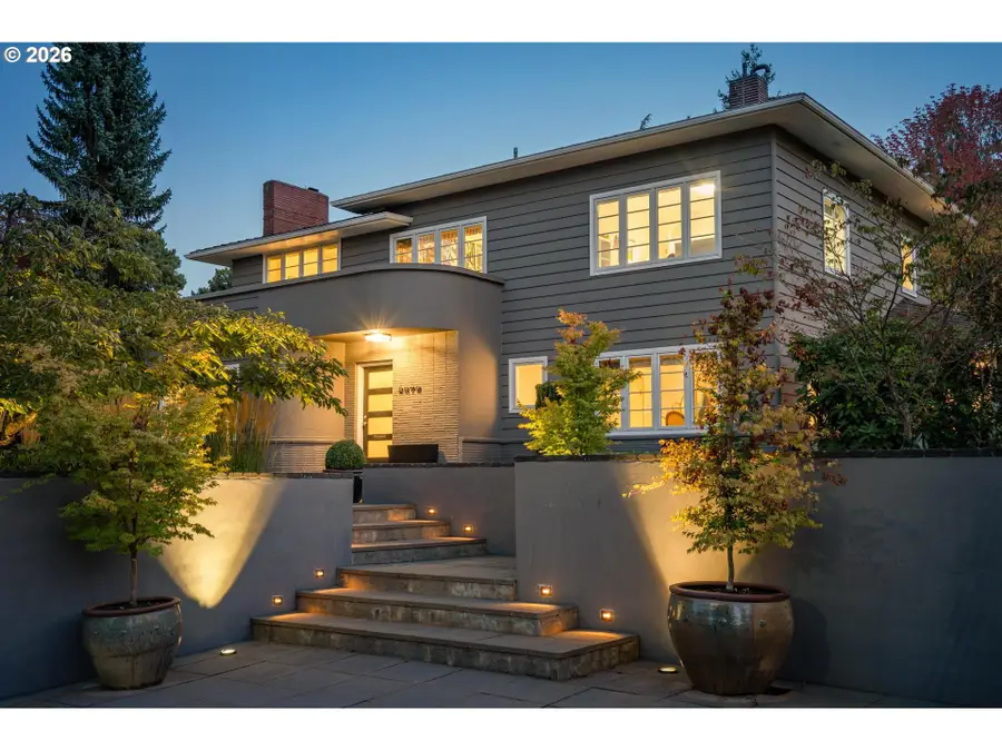 2878 NW Cumberland Rd, Portland, OR 97210 - #2