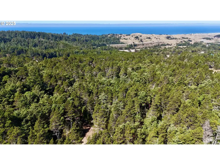 Carpenterville Rd #41/42, Gold Beach, OR 97444 - #3