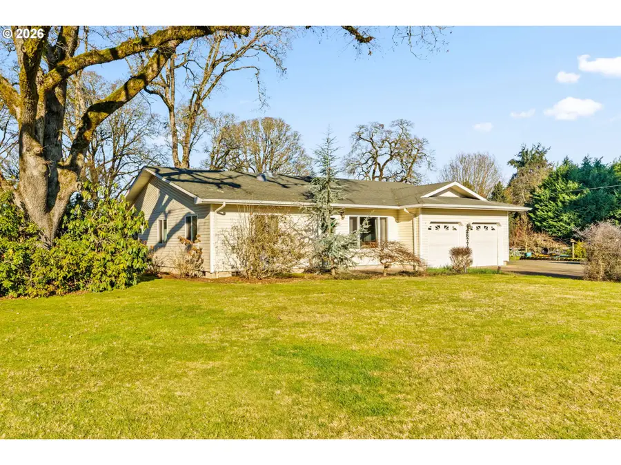 28779 Jager Ln, Junction City, OR 97448 - Image #3