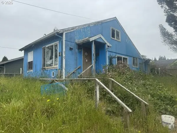 259 N Marple St, CoosBay, OR 97420