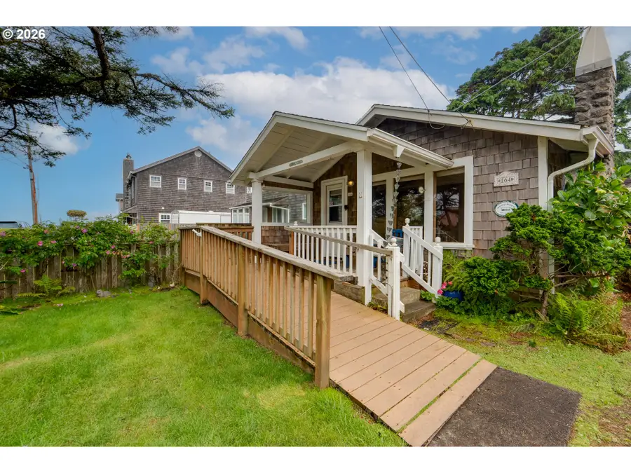 164 W Jackson St, Cannon Beach, OR 97110 - #2