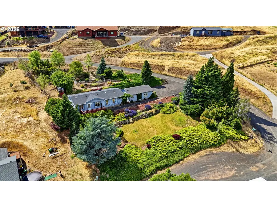 4720 Northwest Dr, Chenoweth, OR 97058 - #3