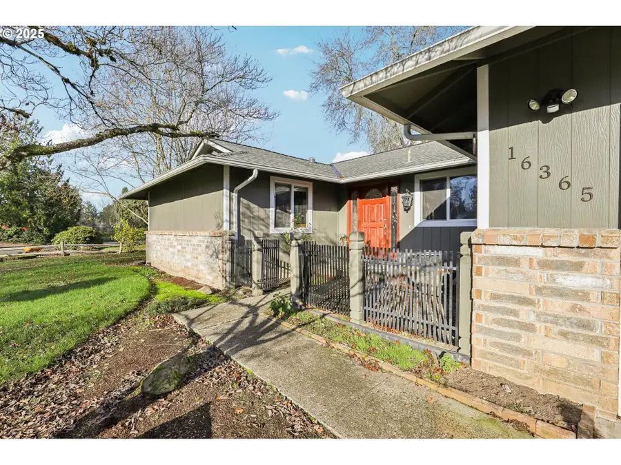 16365 SE Sterling Cir, Milwaukie, OR 97267 - Image #3