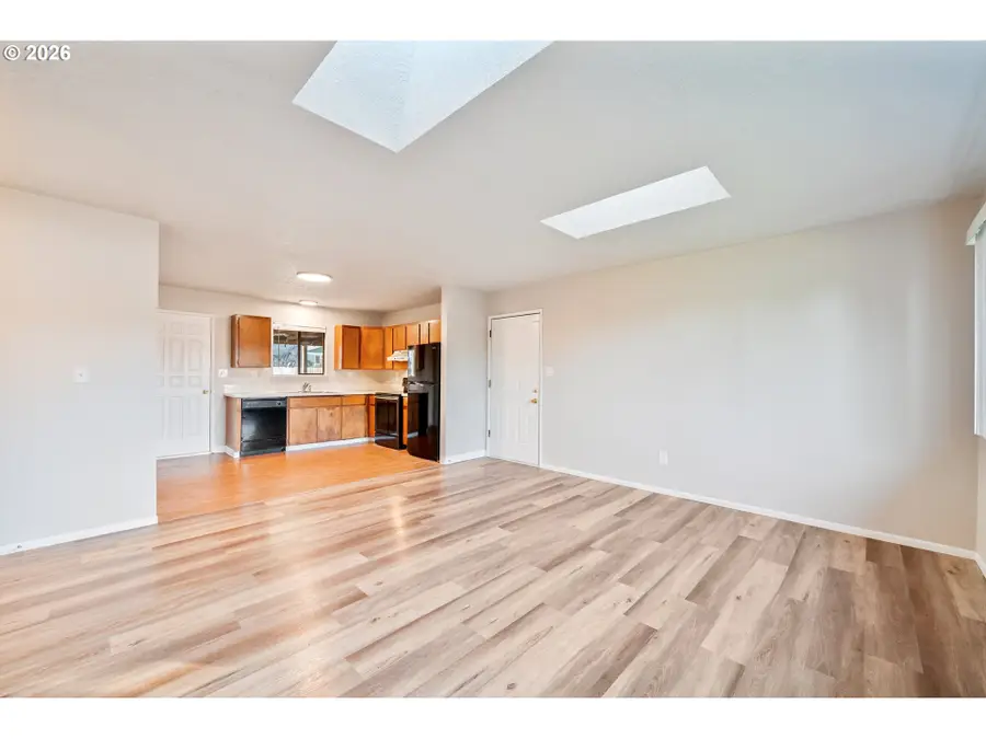 2 Burdick Pl, Longview, WA 98632 - Image #3