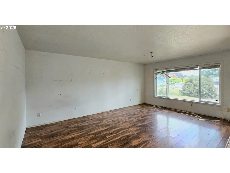 4721 Serra Ct, Salem, OR 97305 - #2