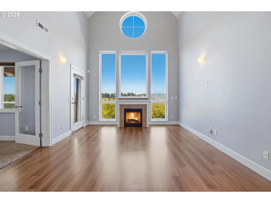 520 SE Columbia River Dr #422, Vancouver, WA 98660 - #2