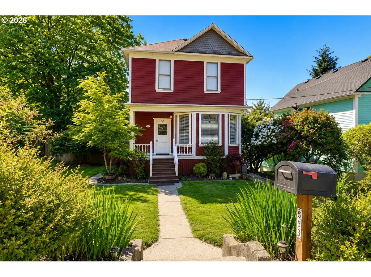 533 38th St, Astoria, OR 97103 - #1