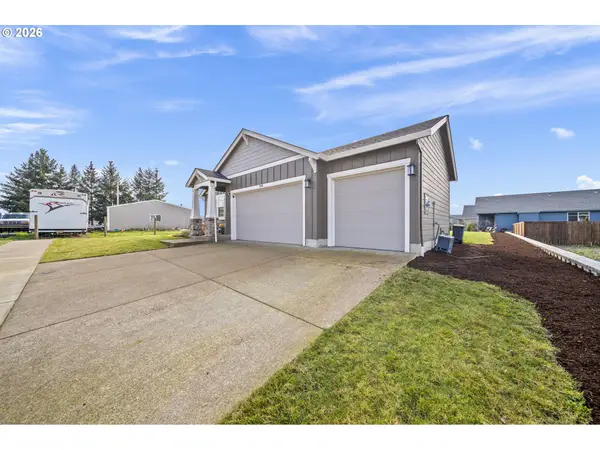 900 Marie St, MtAngel, OR 97362
