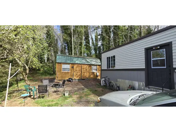 81217 Bear Rd, Seaside, OR 97138