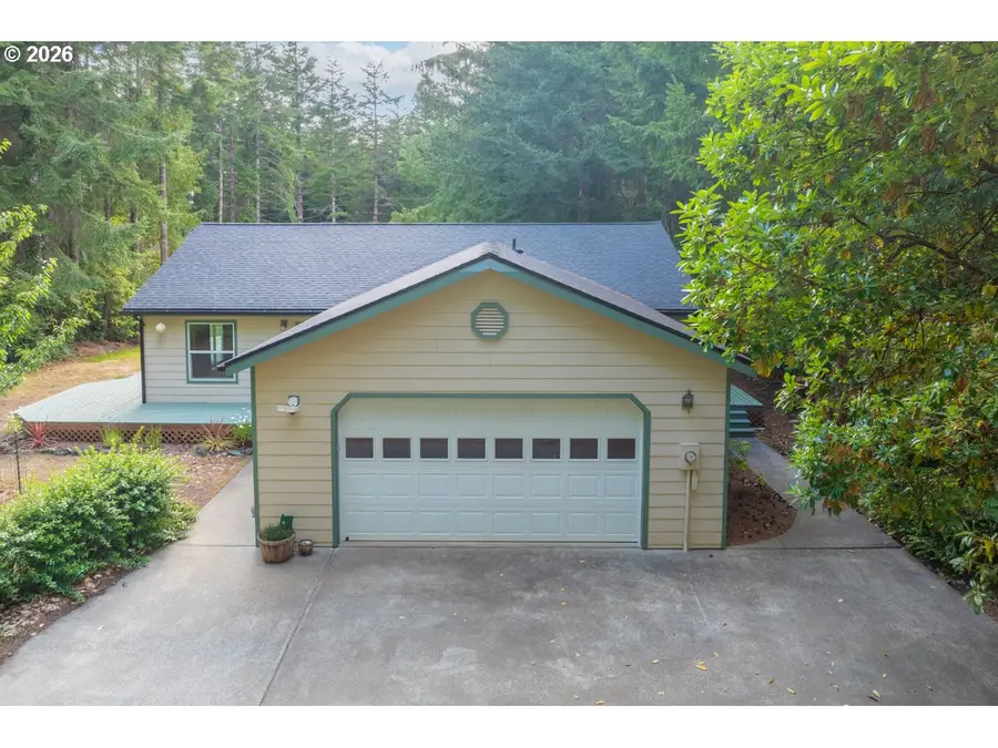 87444 Whistling Ln, Bandon, OR 97411 - #2