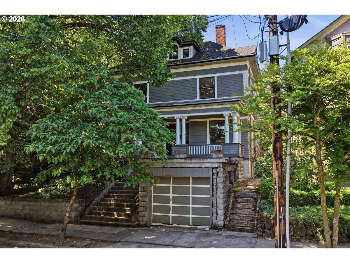 3425 S Corbett Ave, Portland, OR 97239 - #1