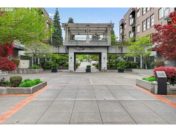 400 W 8th St, Vancouver, WA 98660