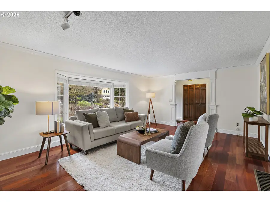 10793 SE 95th Ct, Northwest Clackamas, OR 97086 - #3