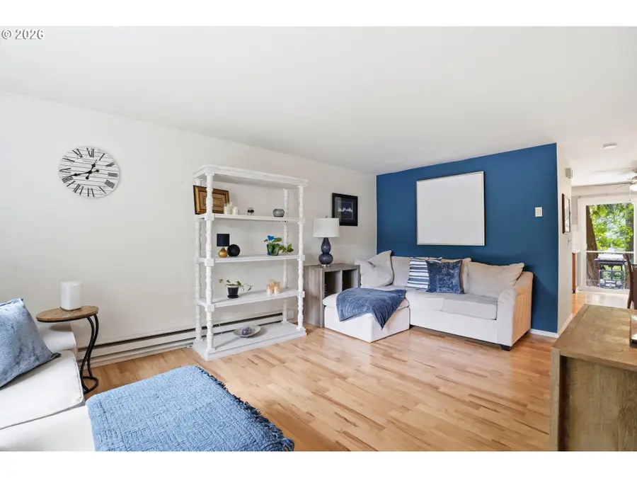 29640 SW Volley St #40, Wilsonville, OR 97070 - #3