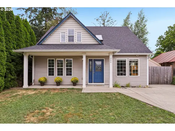204 W Wilson St, Yacolt, WA 98675