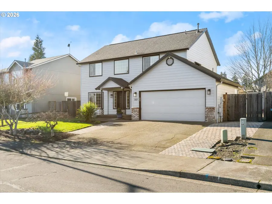 3121 NE Glencoe Oaks Pl, Hillsboro, OR 97124 - Image #2