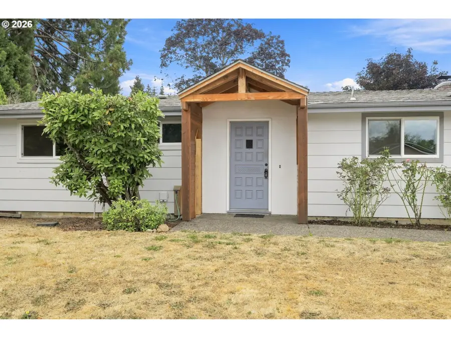 2040 Princeton Dr, Eugene, OR 97405 - #3