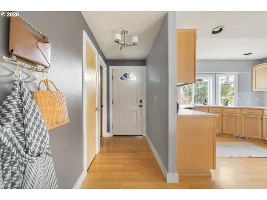 12354 SW Winter Lake Dr, Tigard, OR 97223 - #3