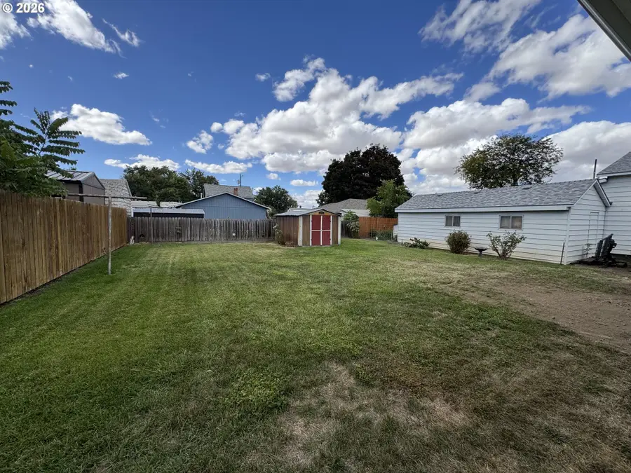 423 SW 16th St, Pendleton, OR 97801 - #3