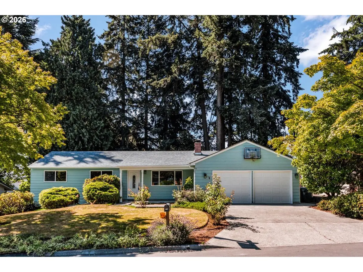 9110 SW Pinebrook St, Tigard, OR 97224 - #1